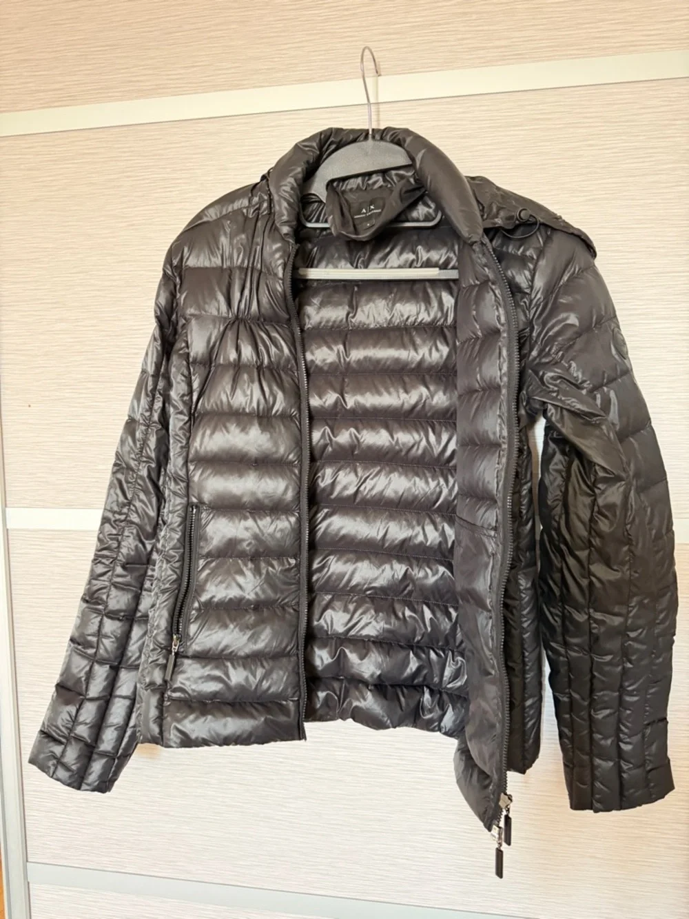 ARMANI EXCHANGE LIGHTWEIGHT QUILTED NYLON DOWN BLACK JACKET IN SMALL - Picture 3 of 15